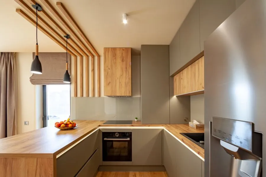 White shaker-style cabinets and quartz countertop in Tacoma kitchen upgrade