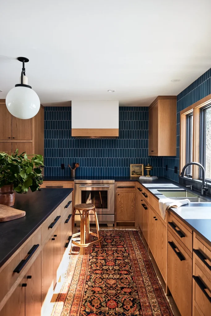 Mosaic tile kitchen backsplash designed in Tacoma by Kitchen Remodeling Tacoma WA